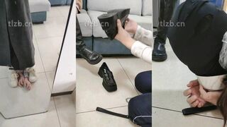 双主玩学姐圣水