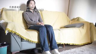 内地女主调教恋足男M