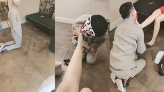 长腿车模诱惑-转胯遛狗