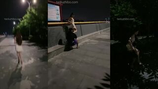 17698【诺曦S】午夜江边户外14分钟 — 视频