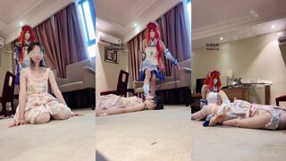 奶味小仙女 cos 女神 虐 cos 母畜 -舔玉足 踩 踏 赏赐 圣水 女奴