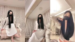 白富美公主-高跟美腿踩虐插嘴