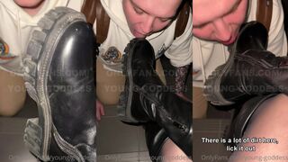 (2022-03-25) My boots always have to be clean, right slave_!_1.m4v