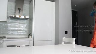 (2022-07-12) You better get my sandals spotless before I go to the pool, .__1.m4v