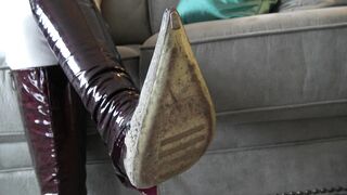 Lick my boots, bitch!!