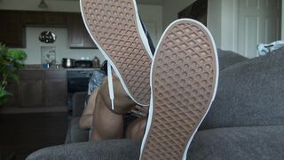 Zephys feet POV