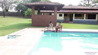 LOLAH VIBE, LUA and NIKA - My friends want to meet you, loser!