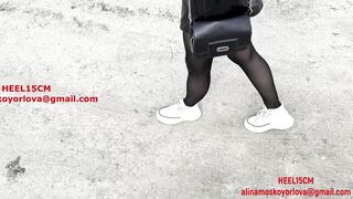 HEEL15CM - Margo - Margo Walks In Sneakers