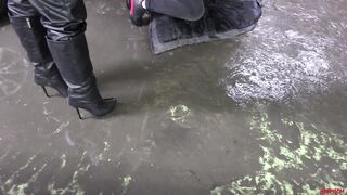 HEEL15CM - Polina - Boots Cleaning At A Dirty Car Park