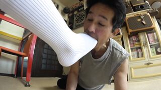 変幻餌罪_DY_8_歯科助手様の上履きと白ハイソックスで顔を踏まれまくられ死にそうな便利屋君_01