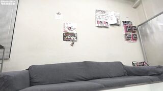 NEO-904  八乃翼穿着足袋鞋子出去跑了10公里 当脱下的那一刻